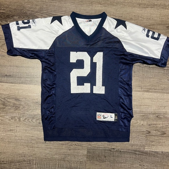 Dallas Cowboys Jersey - Picture 6 of 7
